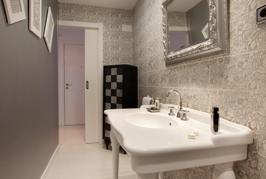 شقة Click&Flat Luxury Tetuan برشلونة الغرفة الصورة